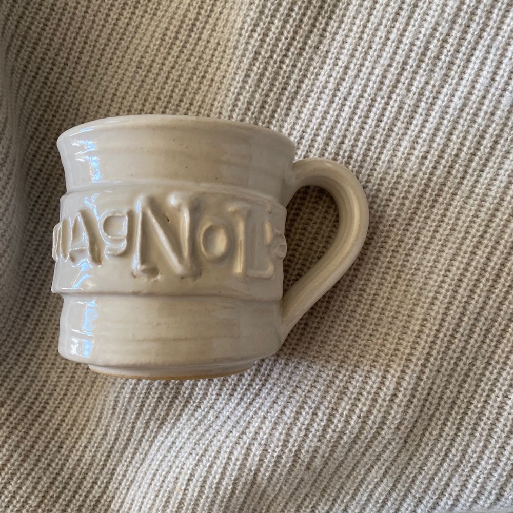 Magnolia ceramic cup mug - Picture 1 of 6